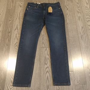 🍀 Beautiful jeans by Levis 🌸🍀🍀